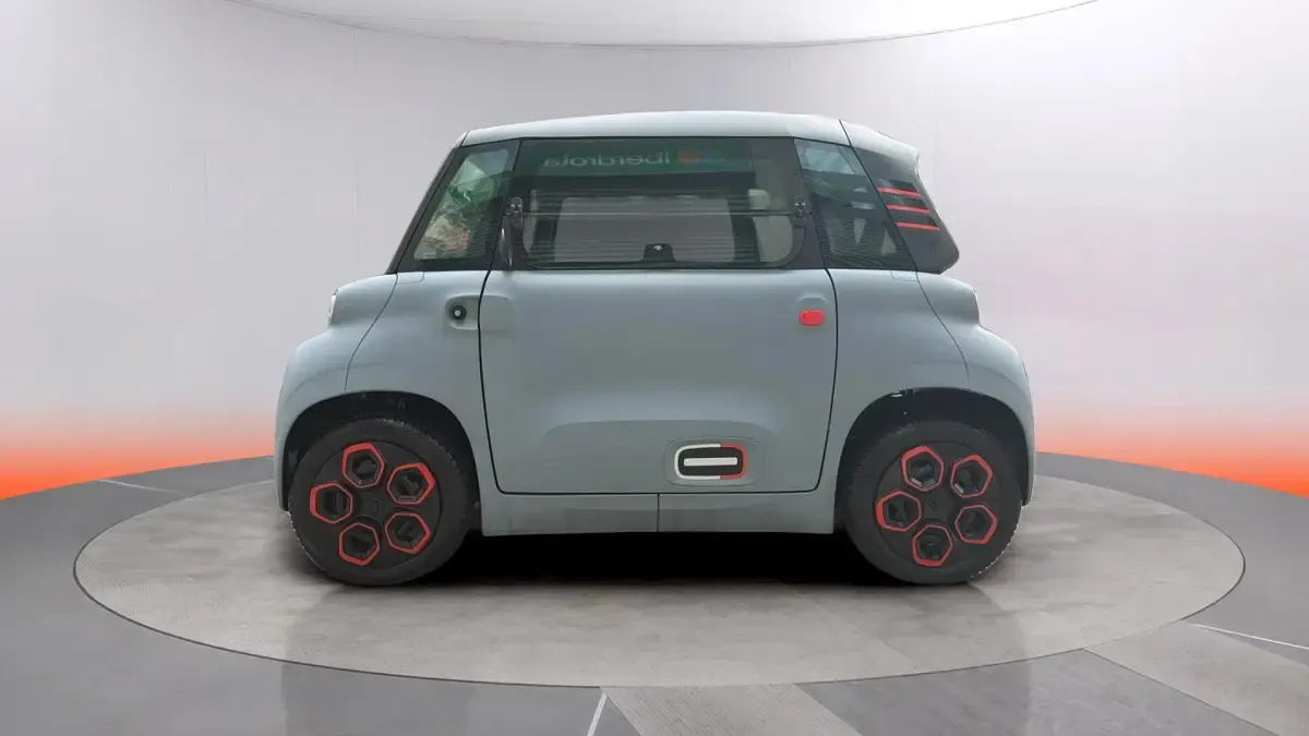 Usado Citroën AMI 2021 Gris Berlina