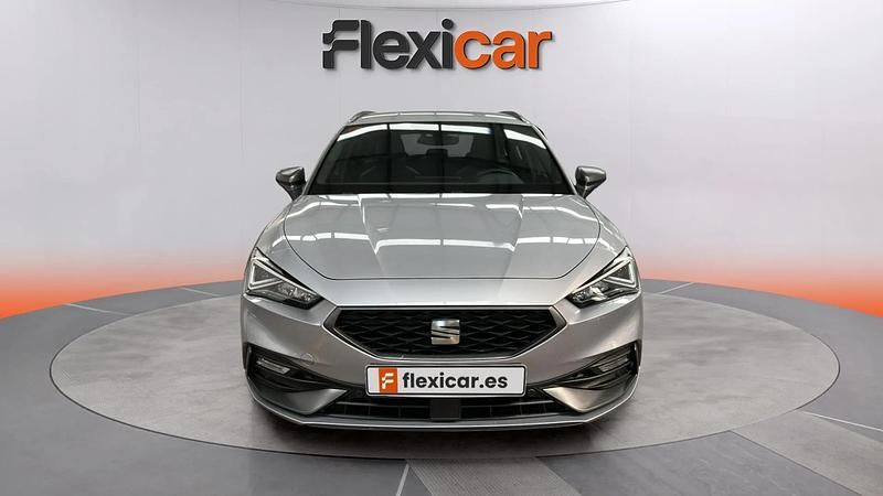 Usado Seat Leon FR 150 CV (110 kW) 2021 Gris Familiar