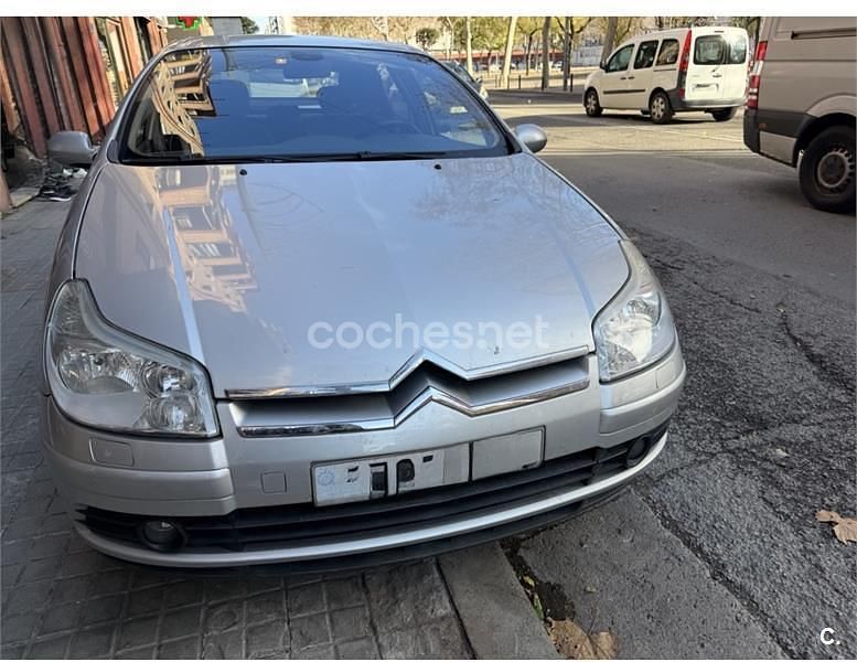 Gris / plata Usado 2006 Citroën C5 Berlina | 2499 € (Precio justo) - Imagen 1/2