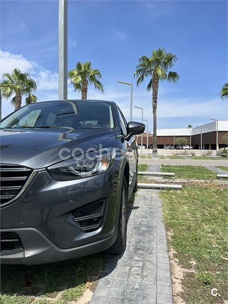 Gris / plata Usado 2015 Mazda CX-5 Style SUV | 12.999 € (Precio justo) - Imagen 1/4