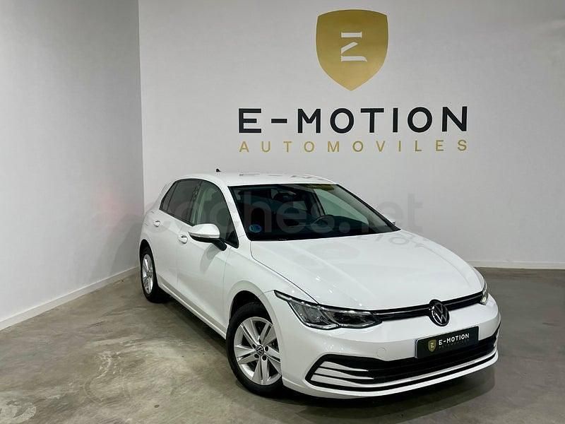 Usado VW Golf VIII Life 110 CV (80 kW) 2022 Blanco Berlina