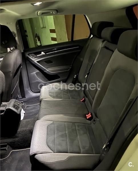 Usado VW Golf VII R-line 150 CV (110 kW) 2019 Blanco Berlina