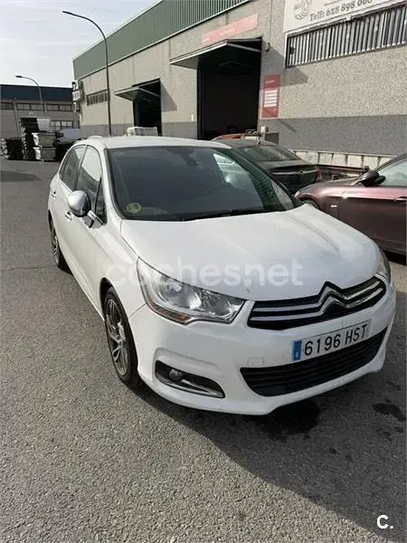 Begagnad Citroën C4 92 HK (67 kW) 2013 Vit Sedan