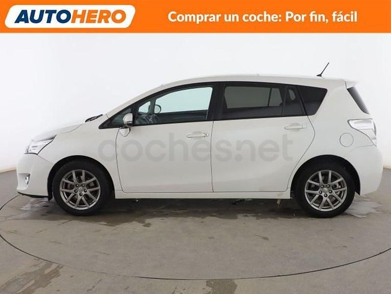 Usado Toyota Verso Advance 132 CV (97 kW) 2014 Blanco Monovolumen