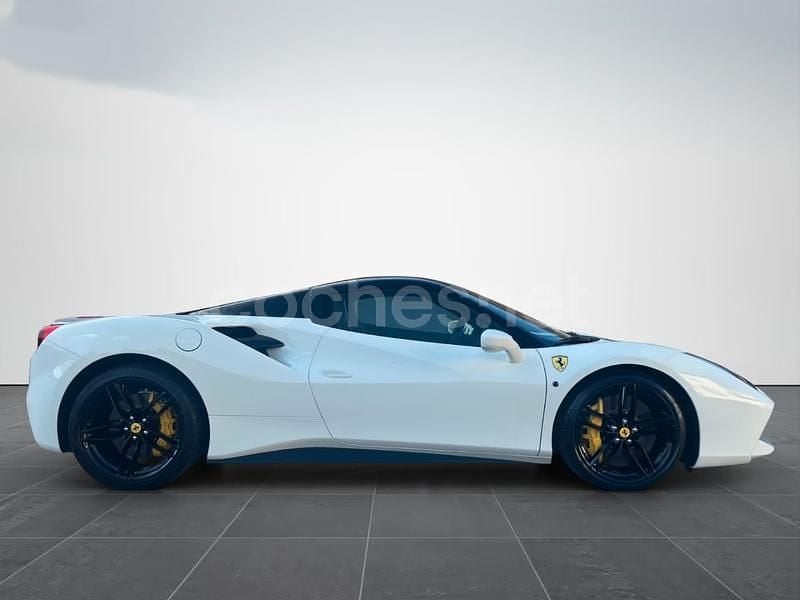 Usado Ferrari 488 670 CV (492 kW) 2015 Blanco Descapotable