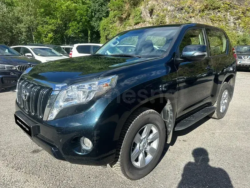 Usado Toyota Land Cruiser 177 CV (130 kW) 2017 Azul SUV