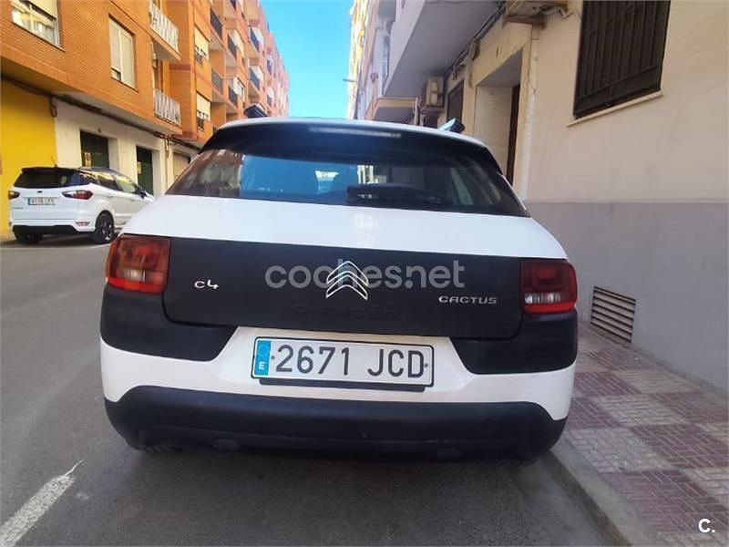 Usado Citroën C4 Feel 82 CV (60 kW) 2016 Blanco Berlina