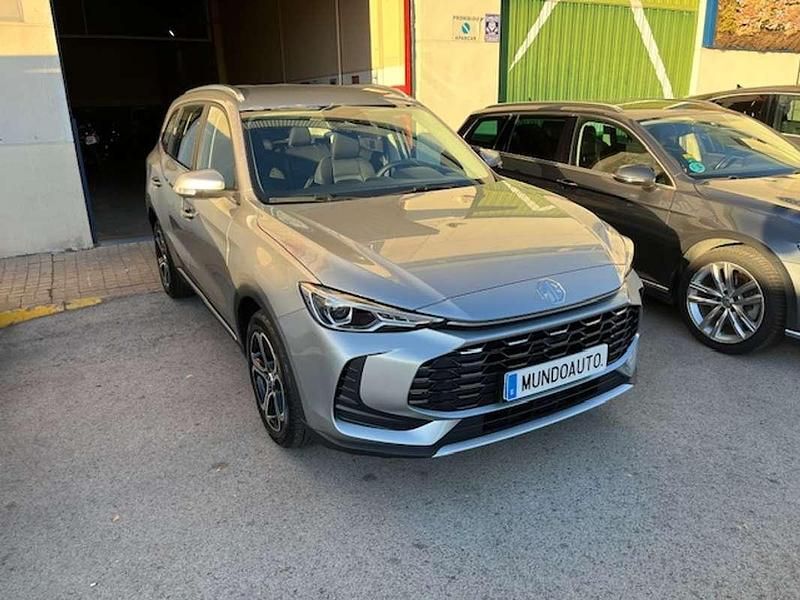 Gris Usado 2025 MG ZS Comfort SUV | 21.990 € - Imagen 1/4