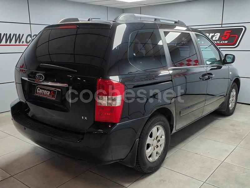 Usado Kia Carnival 185 CV (136 kW) 2009 Negro Monovolumen