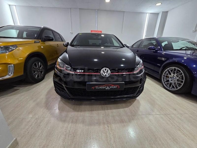 Usado VW Golf VII GTI 230 CV (169 kW) 2018 Negro Berlina