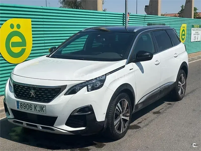 Usado Peugeot 5008 GT-line 150 CV (110 kW) 2018 Blanco SUV