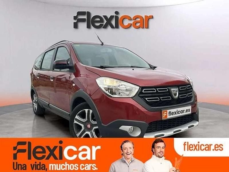 Rojo Usado 2019 Dacia Lodgy Comfort Monovolumen | 14.990 € (Precio justo) - Imagen 1/4