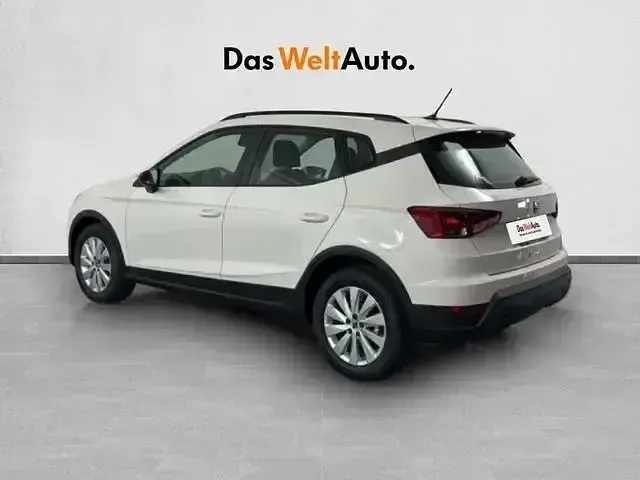 Usado Seat Arona Style 115 CV (84 kW) 2025 Blanco SUV