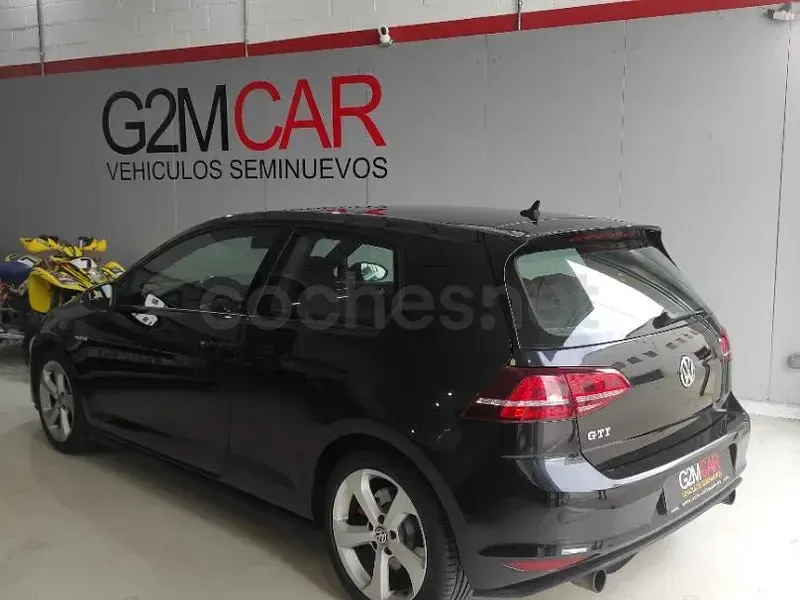 Usado VW Golf VII GTI 220 CV (161 kW) 2015 Negro Berlina