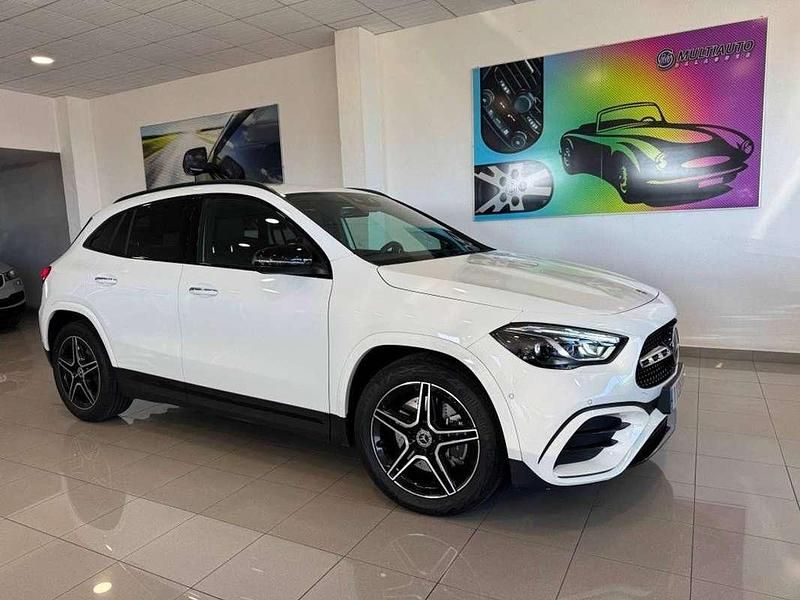 Blanco Usado 2024 Mercedes GLA220 SUV | 46.500 € (Precio justo) - Imagen 1/4