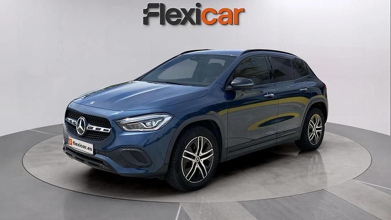 Usado Mercedes GLA200 150 CV (110 kW) 2021 Azul SUV