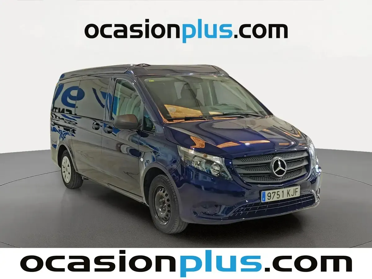 Usado Mercedes Vito 136 CV (100 kW) 2018 Azul Van