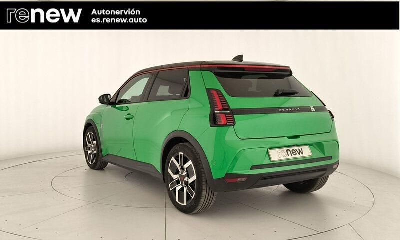 Usado Renault R5 Techno 110 kW (150 CV) 2025 Verde Utilitario