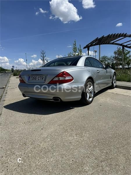 Usado Mercedes SL350 245 CV (180 kW) 2004 Gris / plata Descapotable