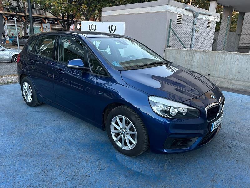 Azul Usado 2018 BMW 216 Active Tourer Monovolumen | 16.600 € (Precio justo) - Imagen 1/4
