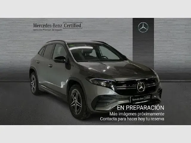 Usado Mercedes EQA350 214 kW (292 CV) 2022 Gris montaña SUV