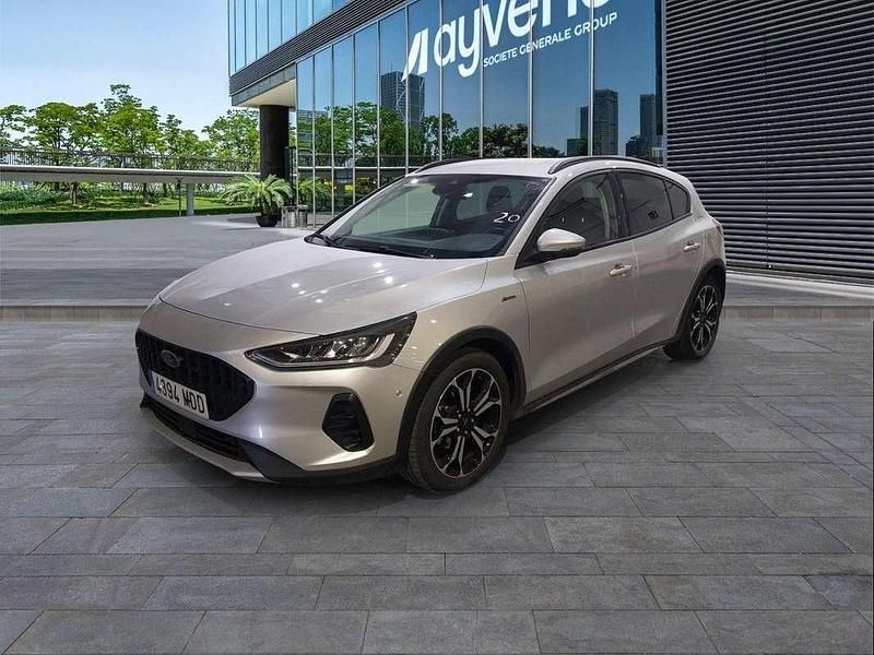 Plateado Usado 2022 Ford Focus Active Utilitario | 18.800 € (Precio justo) - Imagen 1/4