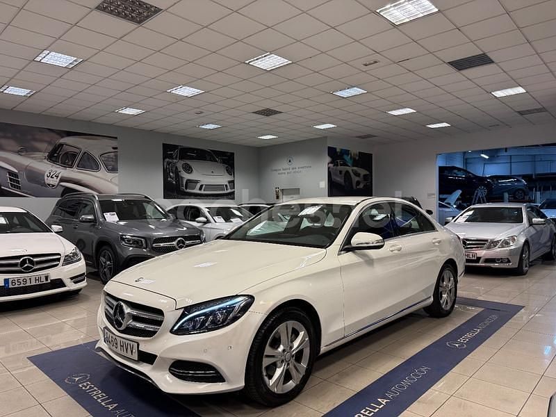 Usado Mercedes C180 Avantgarde 156 CV (114 kW) 2014 Blanco Berlina
