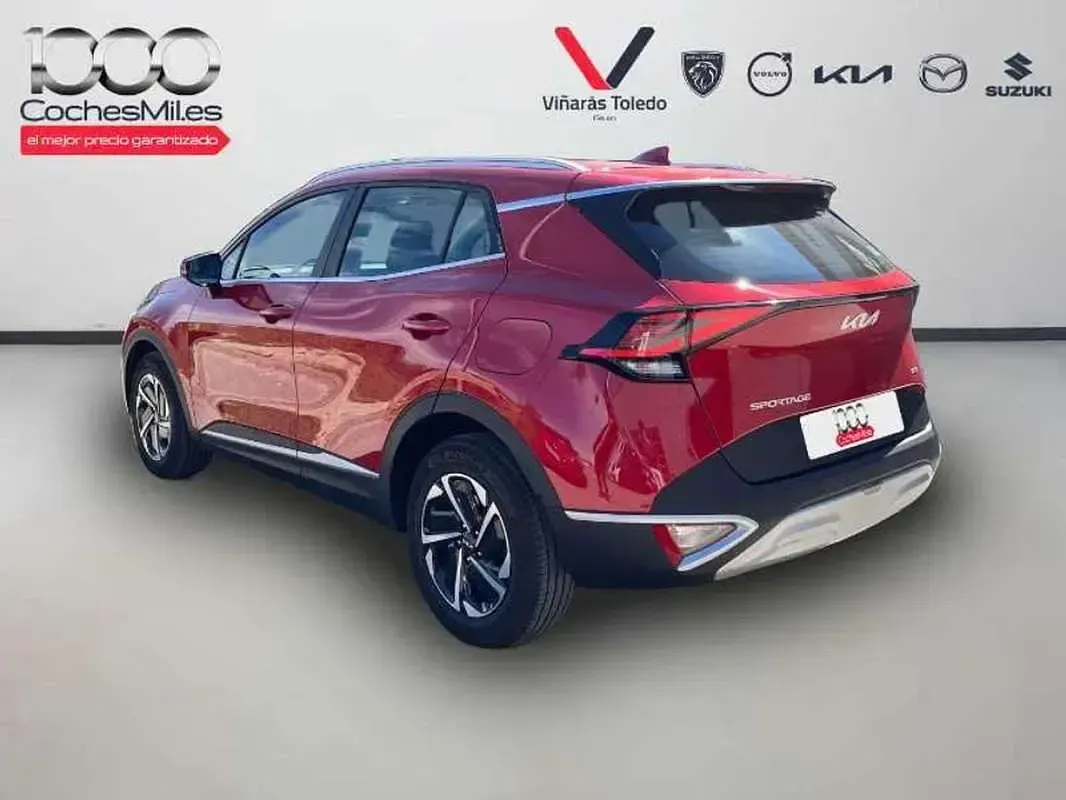 Usado Kia Sportage 215 CV (158 kW) 2025 Rojo SUV