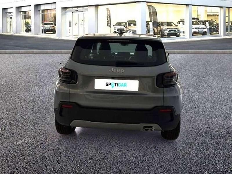 Nuevo Jeep Avenger Altitude 101 CV (74 kW) 2025 Gris SUV