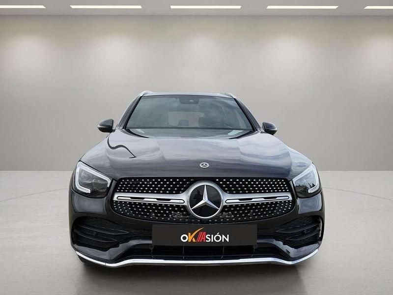 Usado Mercedes GLC300e 320 CV (235 kW) 2020 Negro Coupe