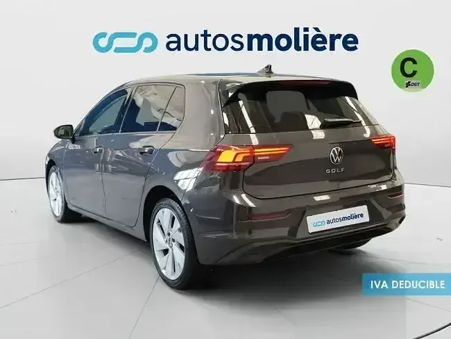 Usado VW Golf VIII 115 CV (84 kW) 2025 Gris Berlina