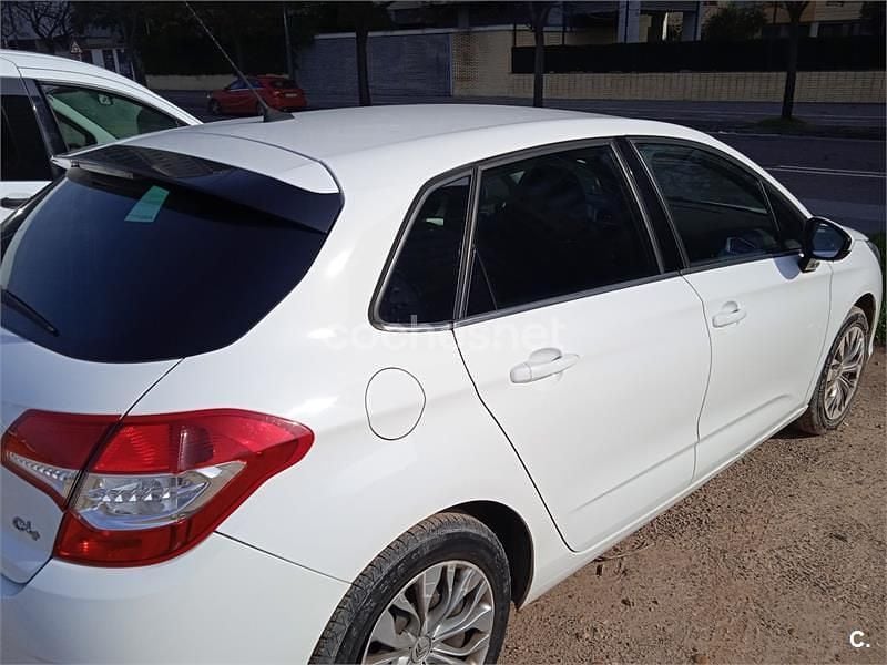 Blanco Usado 2011 Citroën C4 Berlina | 5000 € (Buen precio) - Imagen 1/4