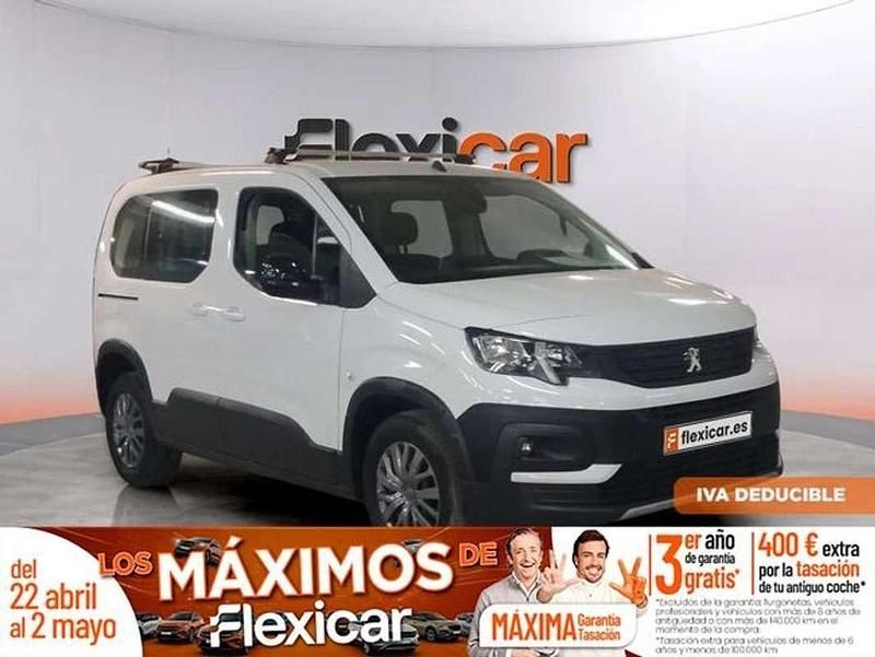 Gebraucht Peugeot Rifter Allure 101 PS (74 kW) 2023 Van / Kleinbus