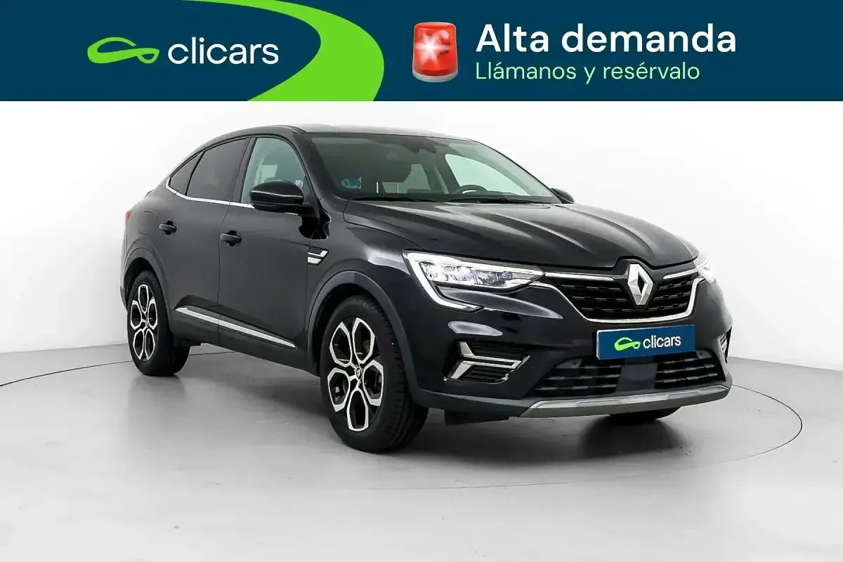 Usado Renault Arkana Zen 145 CV (106 kW) 2022 Negro SUV