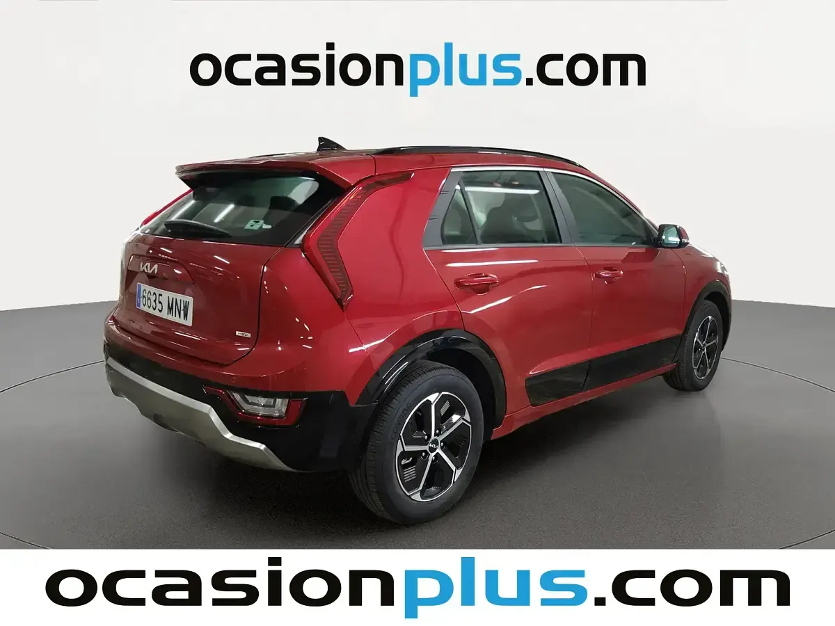 Usado Kia Niro 141 CV (103 kW) 2024 Blanco SUV