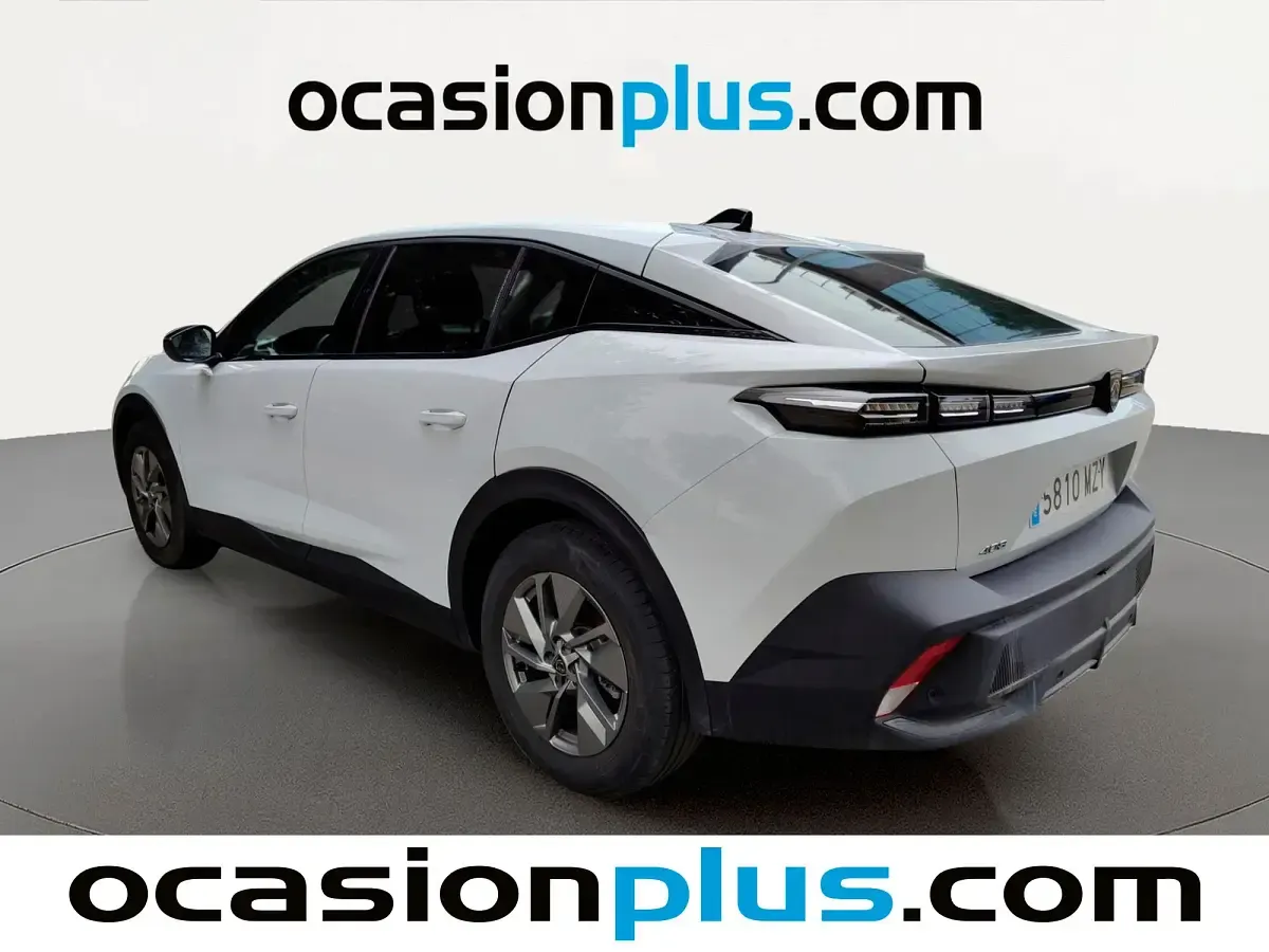 Usado Peugeot 408 Allure 136 CV (100 kW) 2025 Blanco SUV