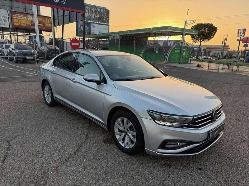 Occasion VW Passat Business 150 ch (110 kW) 2022 Argent Break