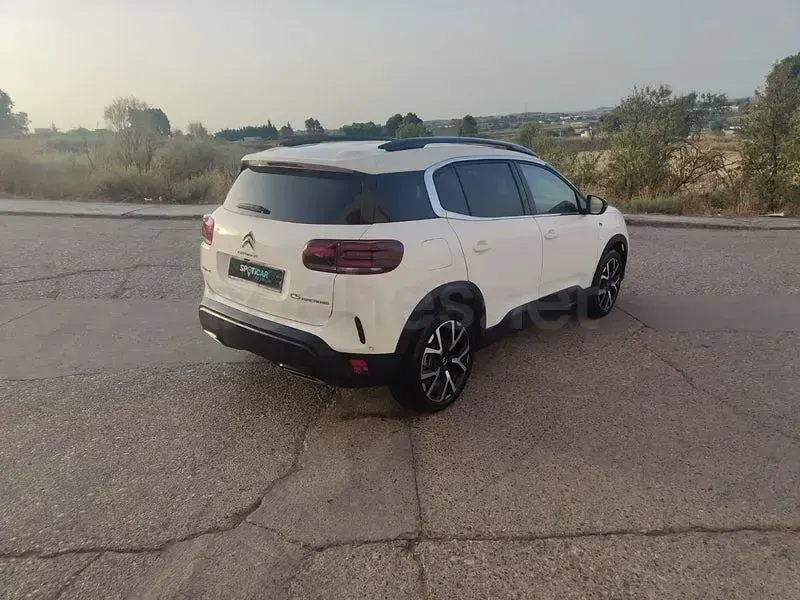 Usado Citroën C5 Aircross Shine 225 CV (165 kW) 2023 Blanco SUV