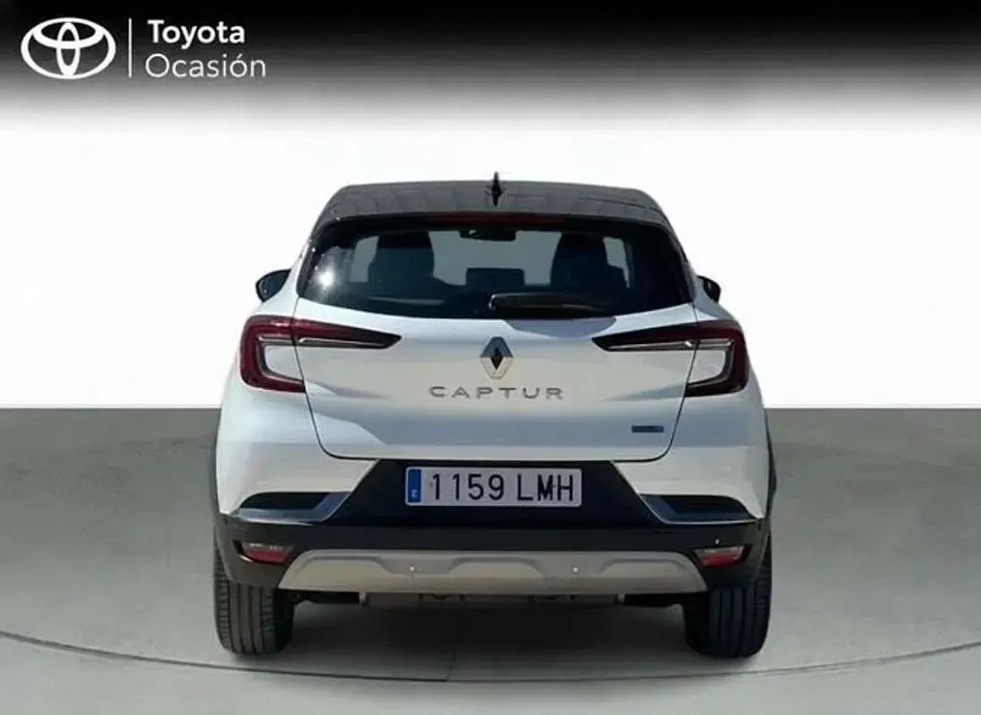 Usado Renault Captur 158 CV (116 kW) 2021 Blanco SUV