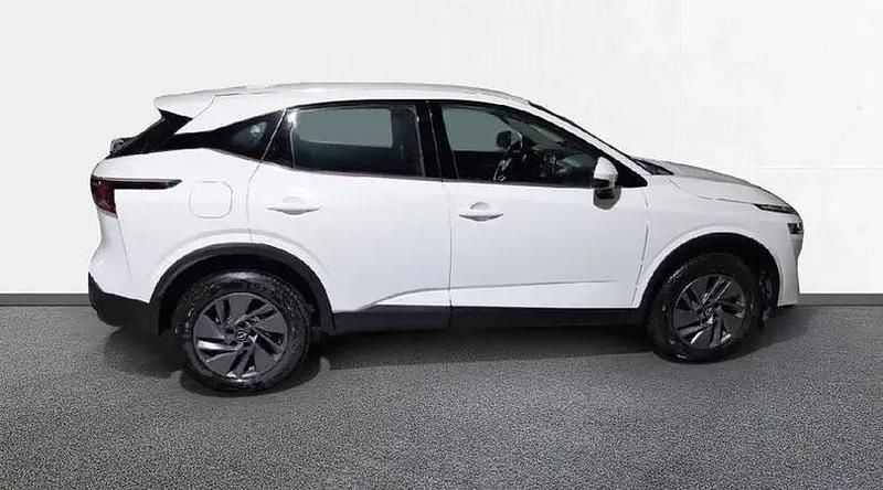 Usado Nissan Qashqai Acenta 140 CV (102 kW) 2024 Lunar white (perlada) SUV