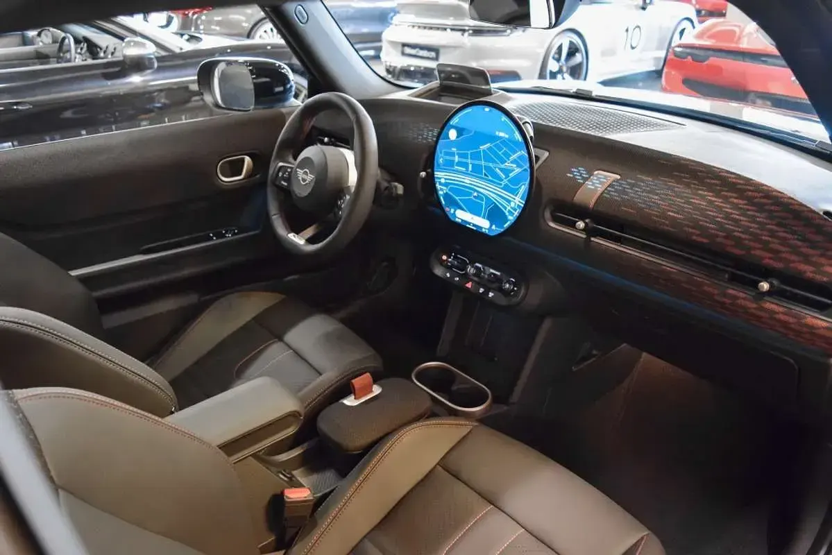 Usado Mini Cooper 204 CV (150 kW) 2024 Negro Utilitario