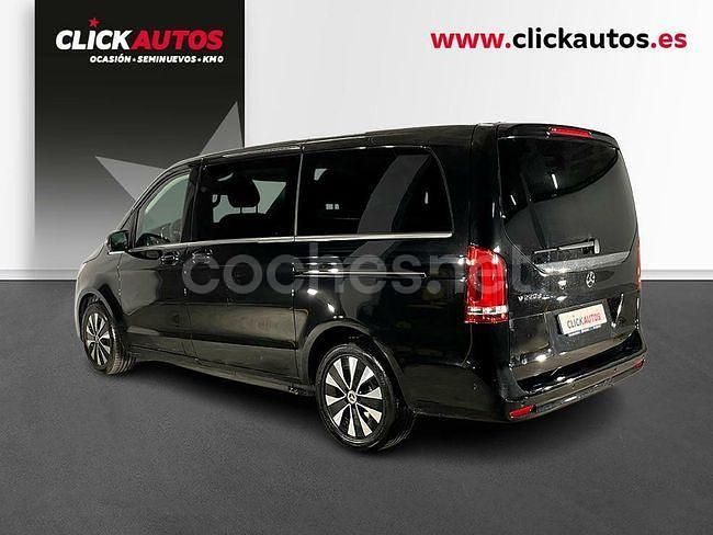 Usado Mercedes V220 Avantgarde 163 CV (119 kW) 2023 Negro Monovolumen