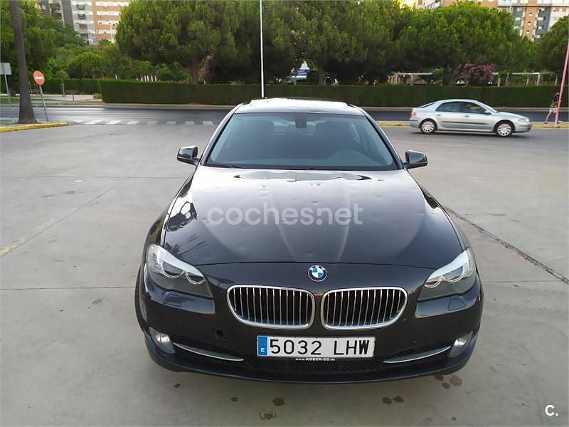 Usado BMW 520 184 CV (135 kW) 2013 Gris / plata Berlina