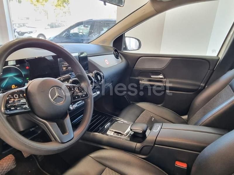 Usado Mercedes B180 116 CV (85 kW) 2019 Blanco Monovolumen