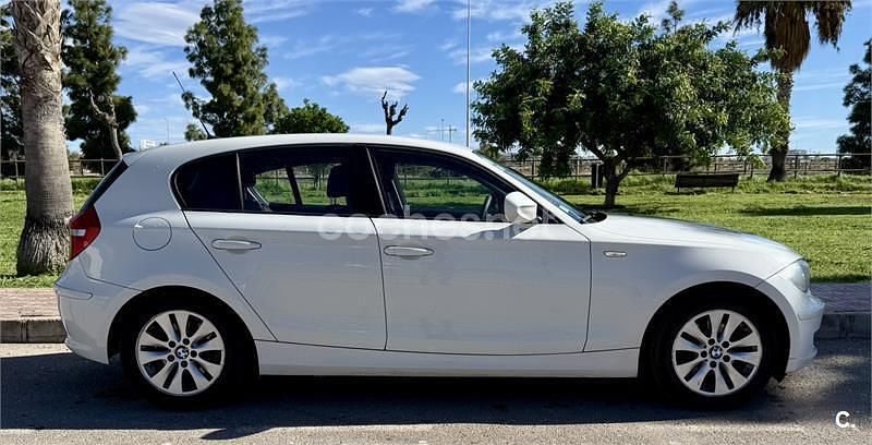 Usado BMW 118 143 CV (105 kW) 2010 Blanco Utilitario