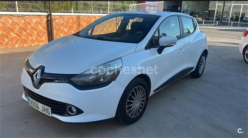 Usado Renault Clio IV Expression 75 CV (55 kW) 2015 Blanco Berlina