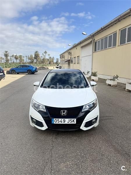 Usado Honda Civic Sport 120 CV (88 kW) 2016 Blanco Berlina