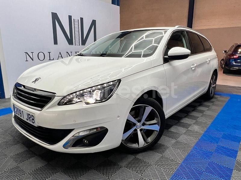Blanco Usado 2016 Peugeot 308 Allure Familiar | 8995 € (Buen precio) - Imagen 1/4
