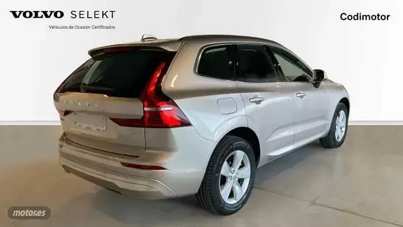 Usado Volvo XC60 Core 2024 Gris SUV