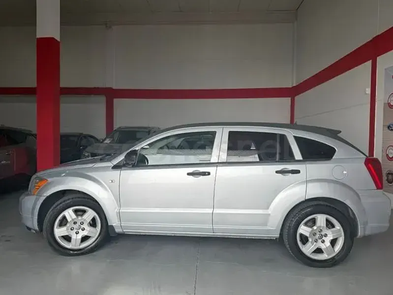 Usado Dodge Caliber SE 150 CV (110 kW) 2009 Gris / plata Utilitario